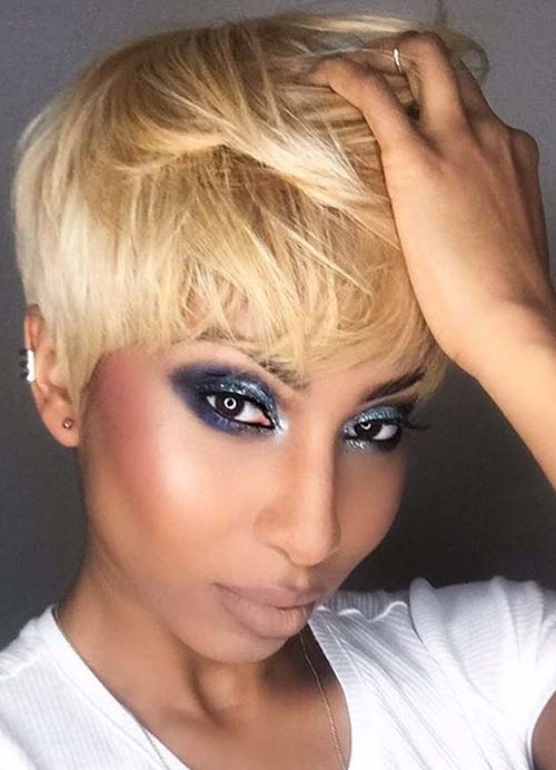 Short Hairstyles for Women with Thin/ Fine Hair: Blonde Pixie