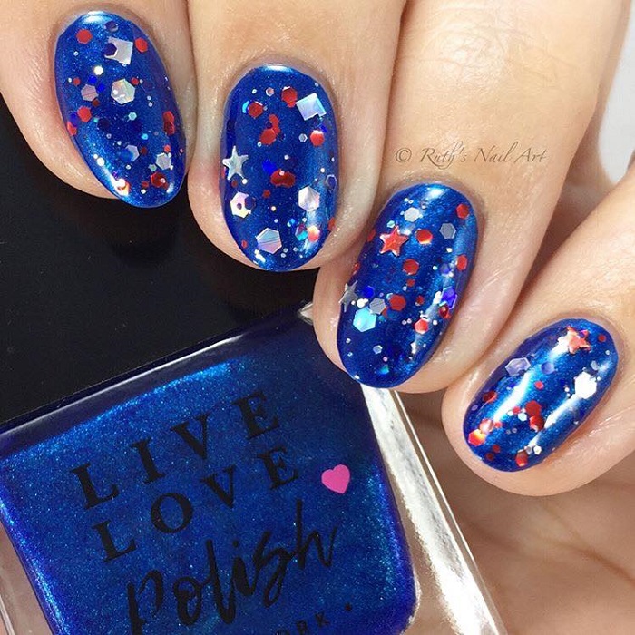4th Of July Nail Inspo to Celebrate Independence Day with Style glittery nails